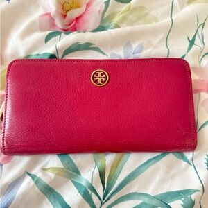 Tory Burch Wallet